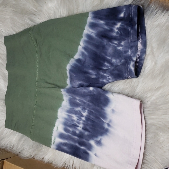 AERIE OFFLINE OG Tie Dye Bike Short S - Picture 2 of 7